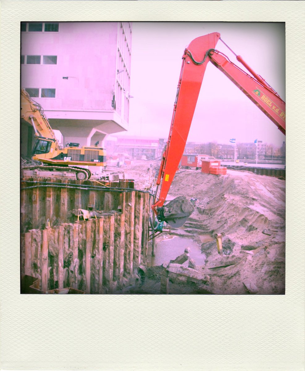 Slopen en graven Poladroid