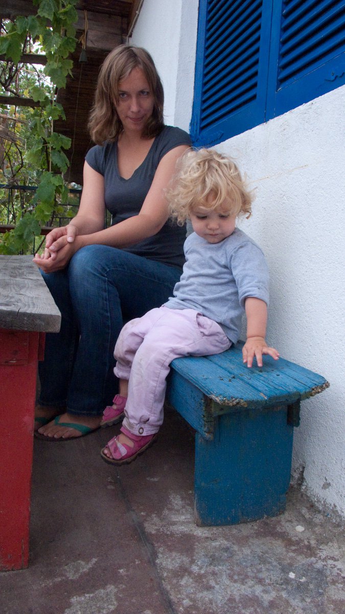 Mama en Kiki op de bank #01