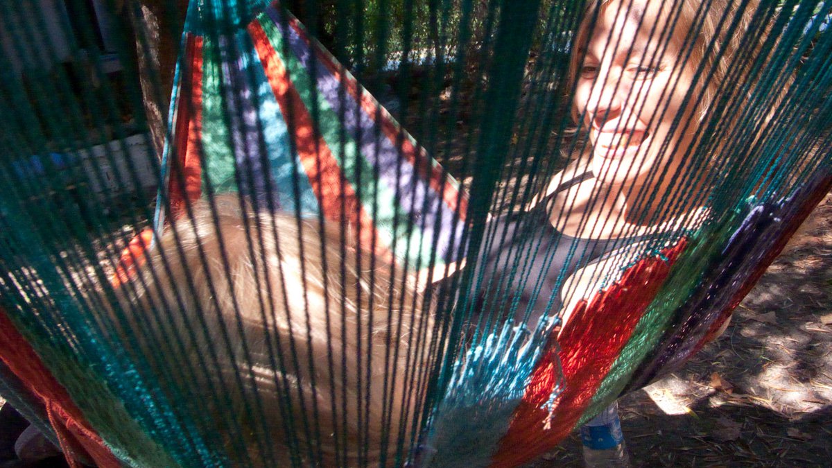 Met mama in de hangmat #02