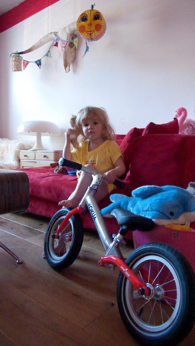 Kiki is drie #01