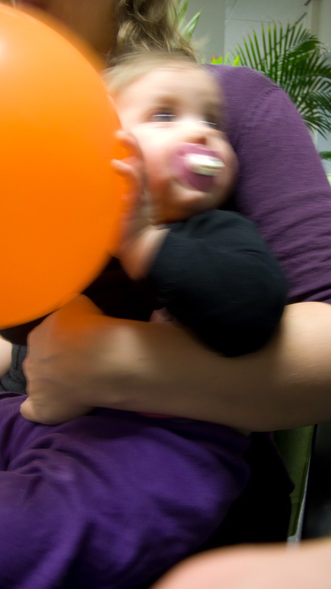 Kiki bij papa op het werk #03