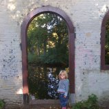 Kiki in het huisje in Frankendael