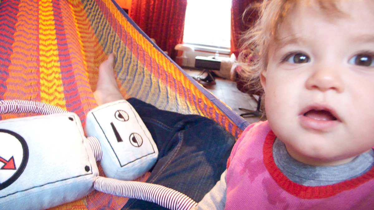 Met Meneer Robot in de hangmat #03