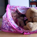 Met z'n drietjes in een tent