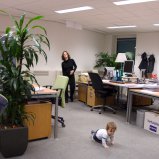 Manoe bij Ragner op zijn werk