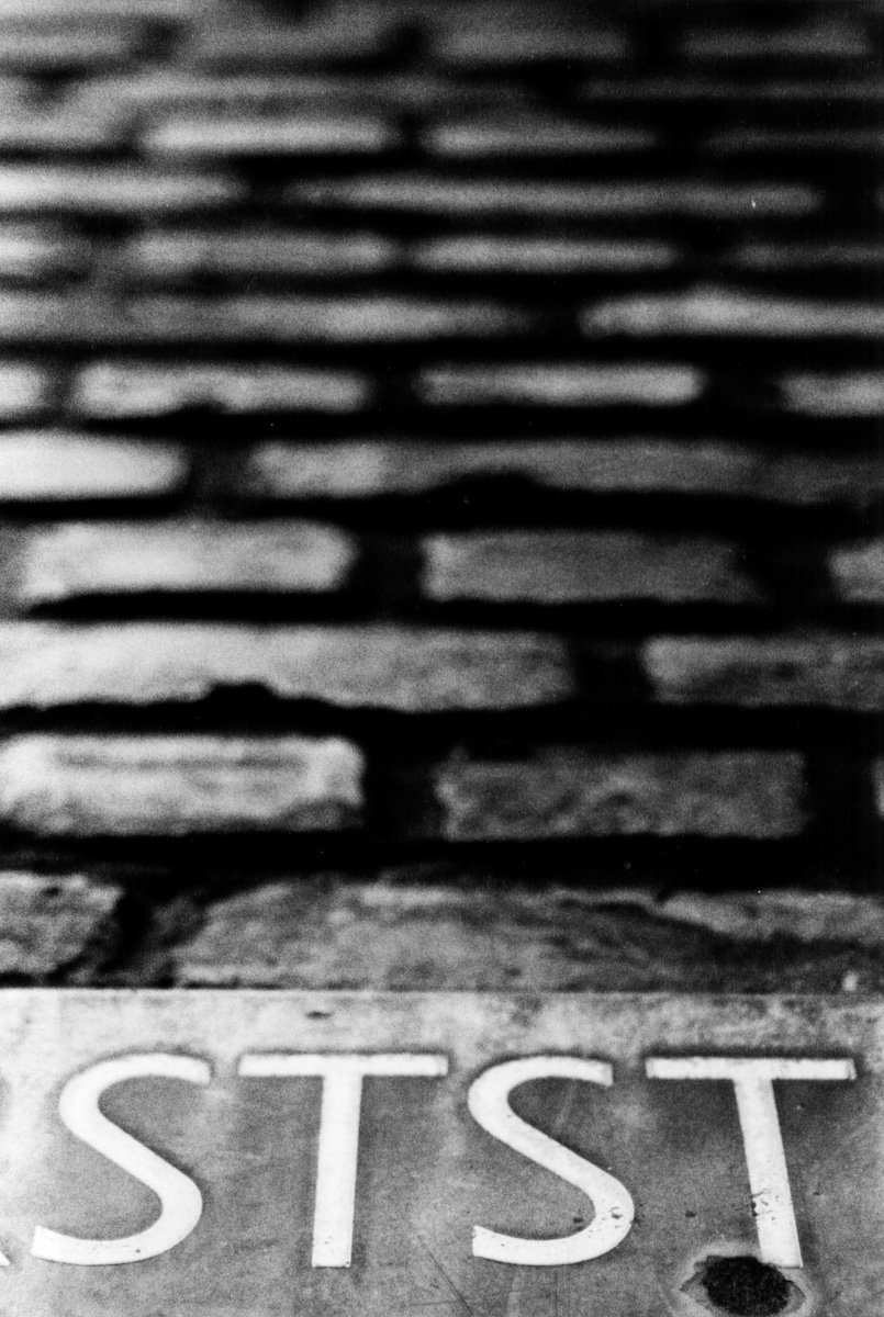 stst